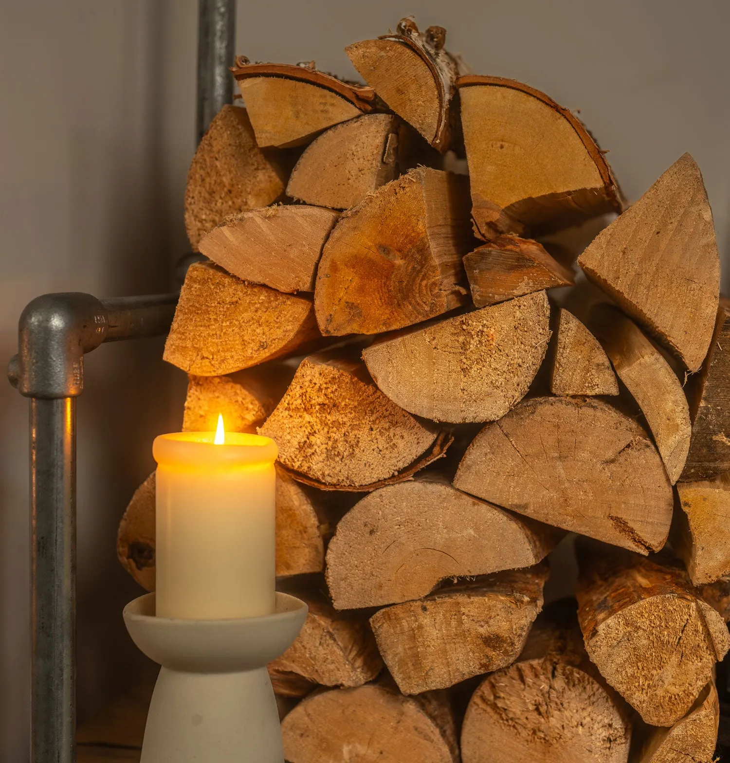 10 Handy Bags of Kiln-Dried Logs