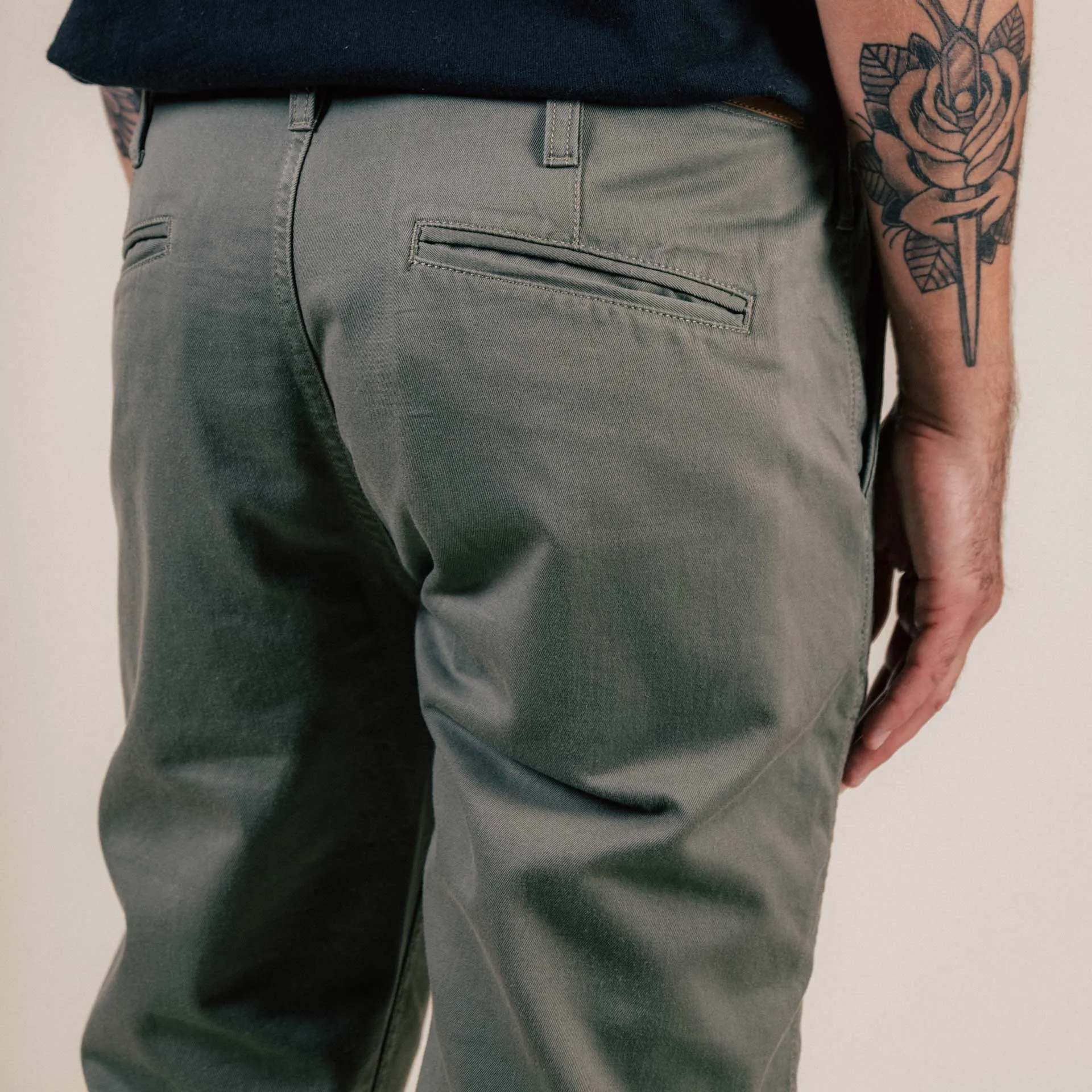 【Benzak Denim Developers】BC-04 RELAXED CHINO 8.5 oz. aged green sateen twill / 寬鬆錐形 復古綠 薄款軍用沙丁布