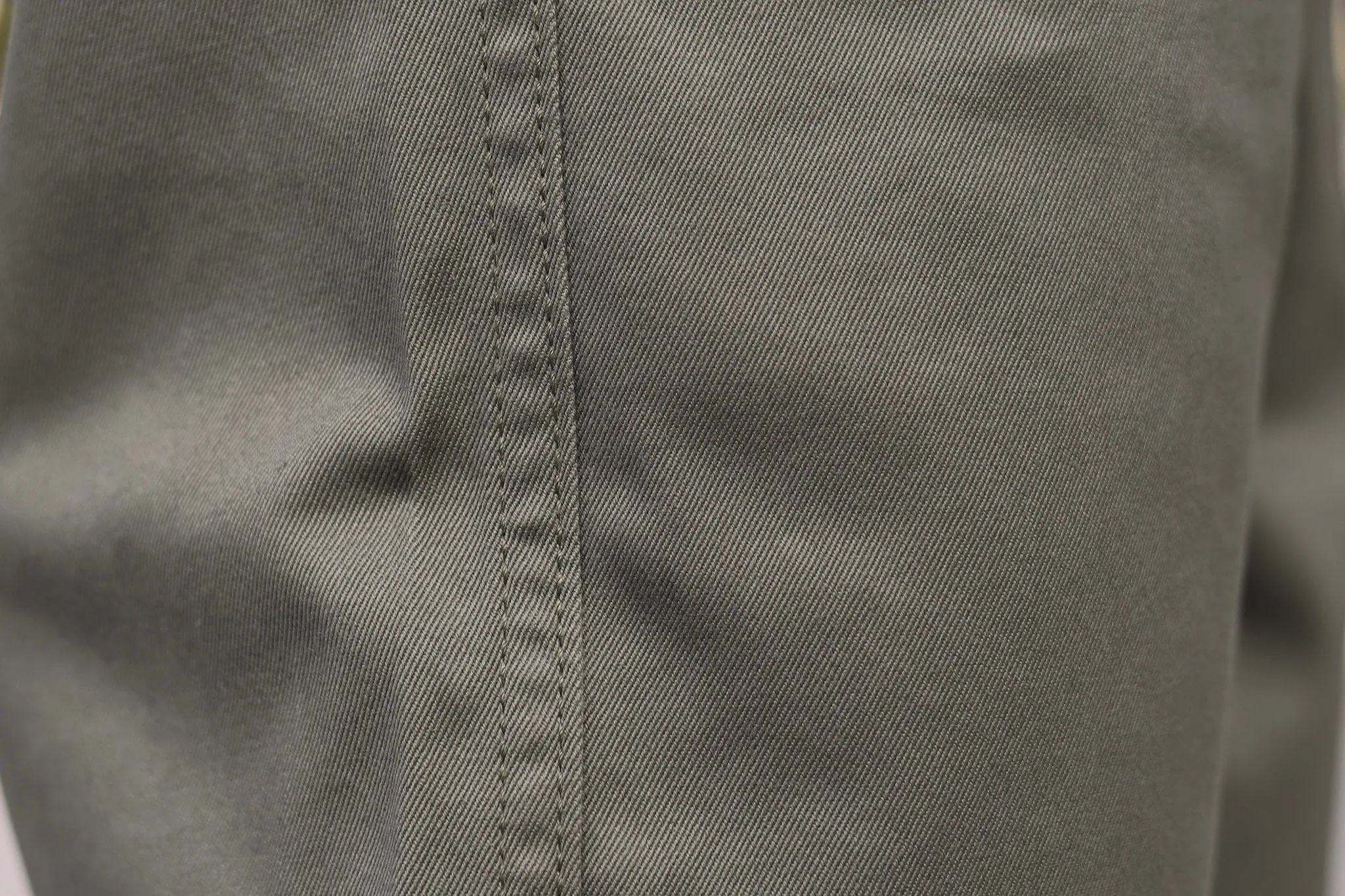 【Benzak Denim Developers】BC-04 RELAXED CHINO 8.5 oz. aged green sateen twill / 寬鬆錐形 復古綠 薄款軍用沙丁布