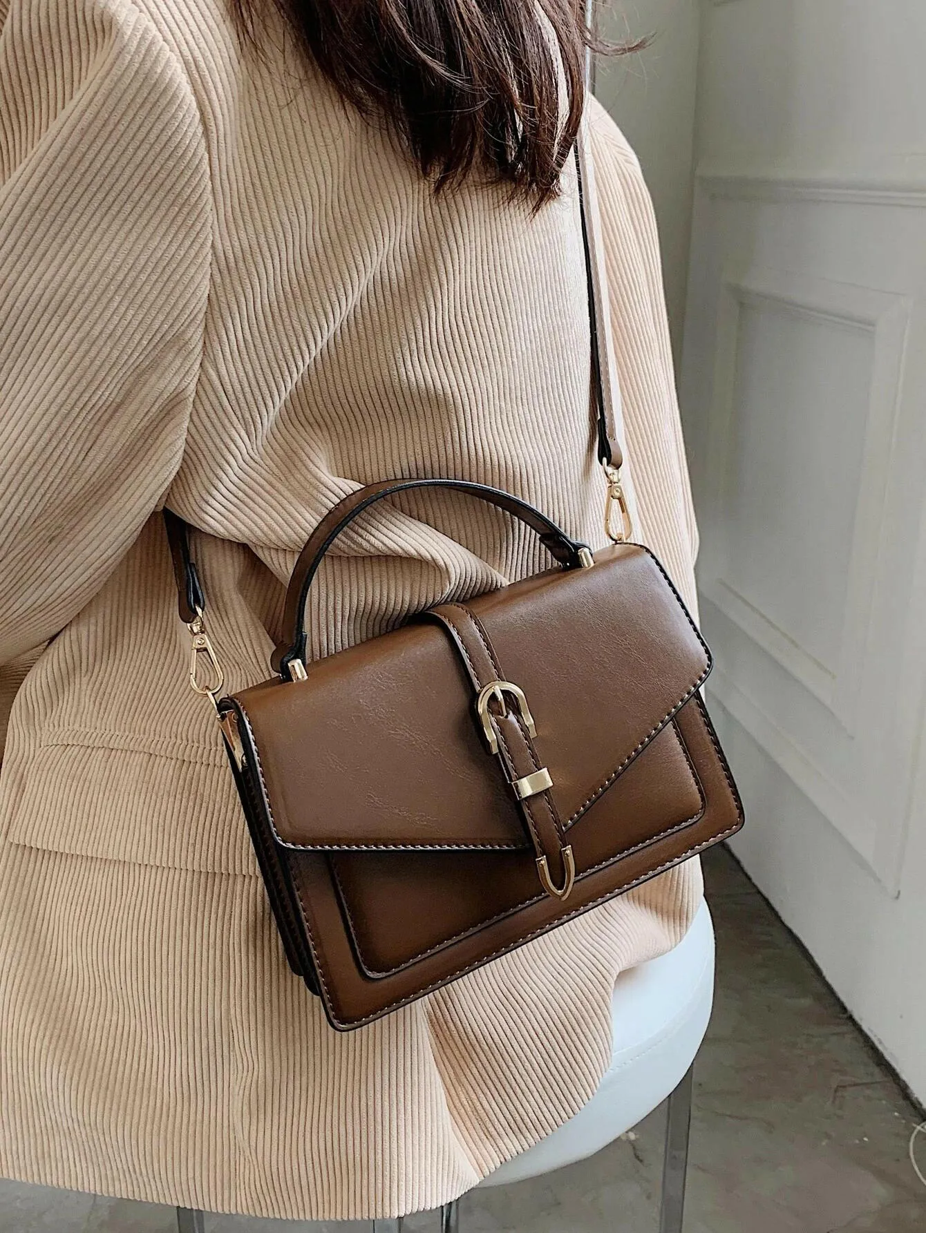 Buckle Decor Flap Square Bag