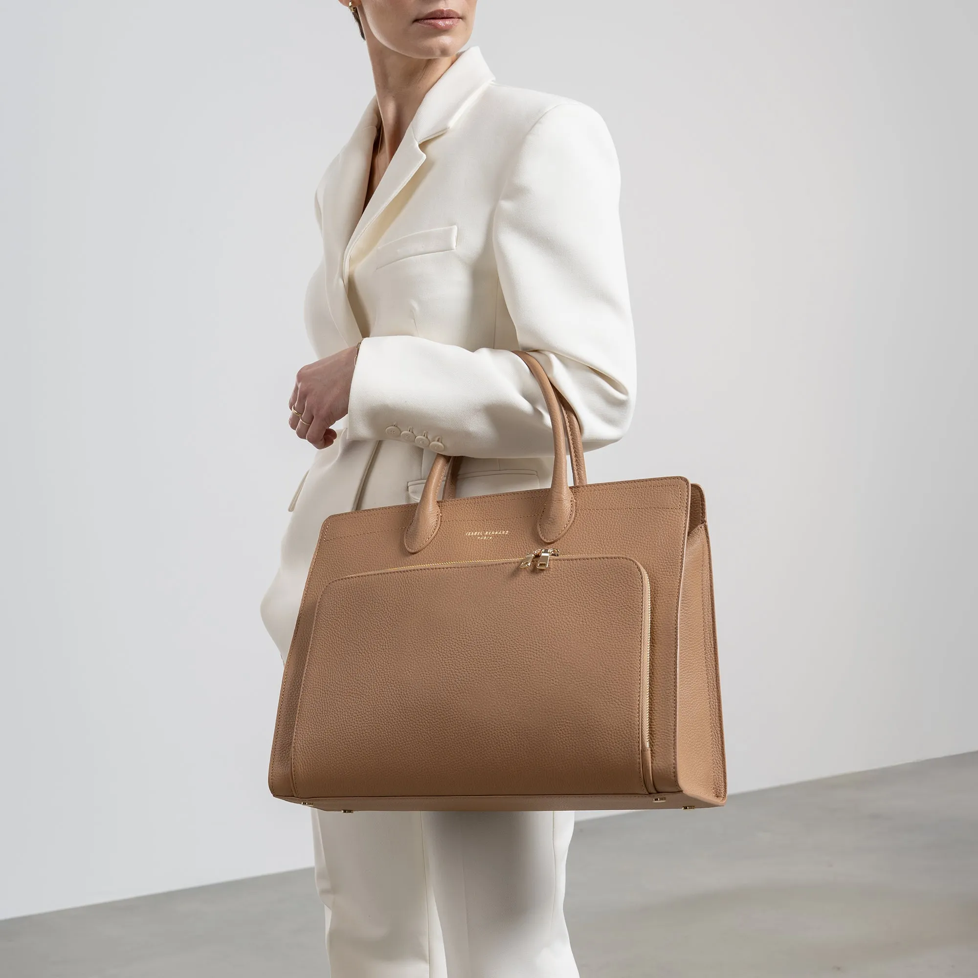 Cadeau d'Isabel camel calfskin leather handbag and zipper wallet gift set