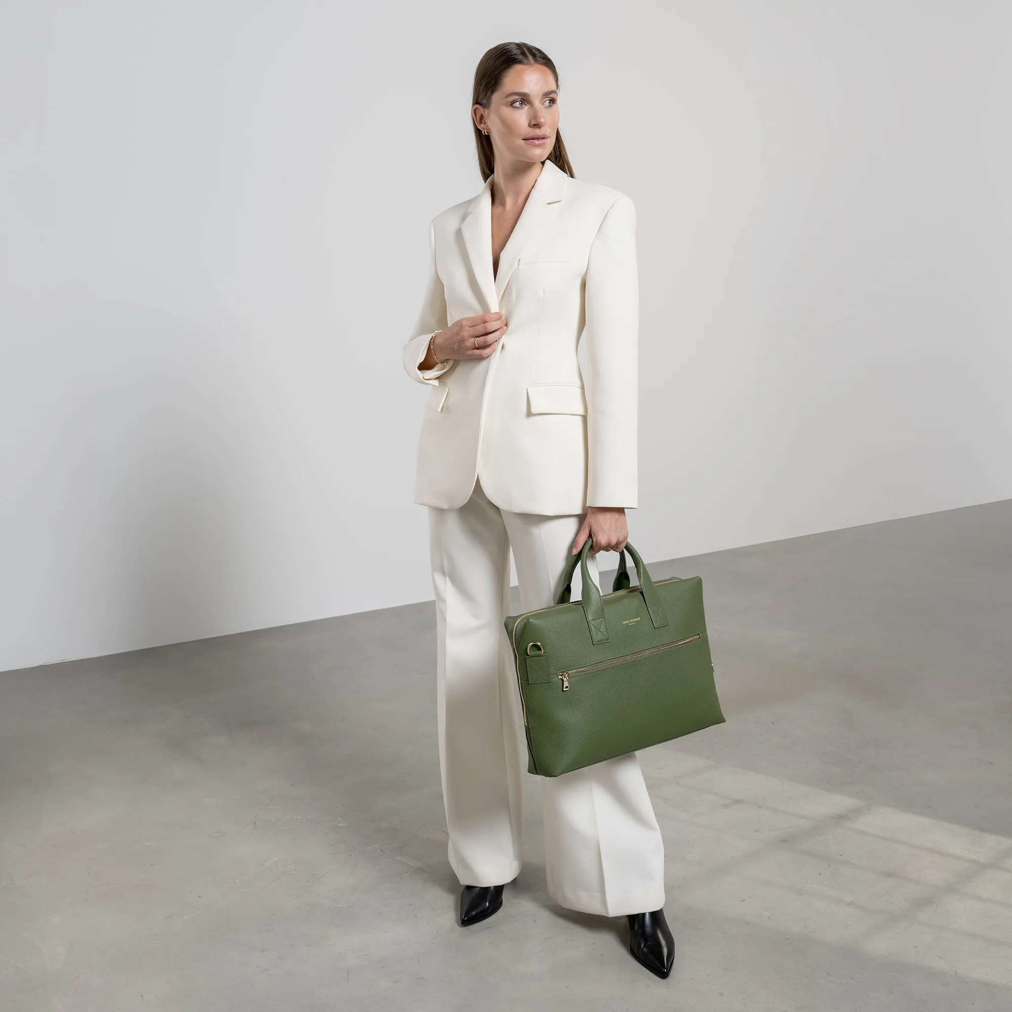 Cadeau d'Isabel green calfskin leather handbag and zipper wallet gift set
