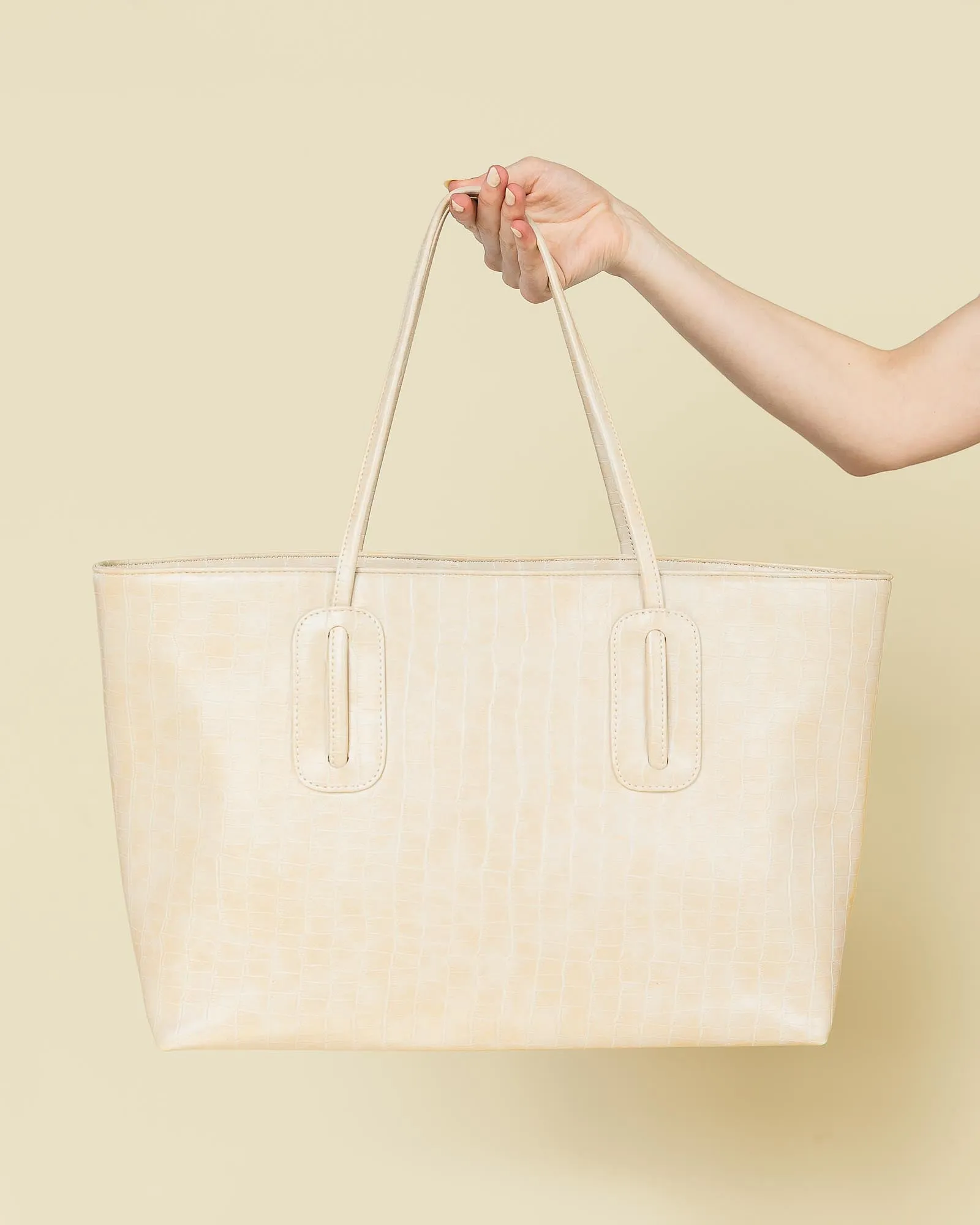 Calla Carryall Tote