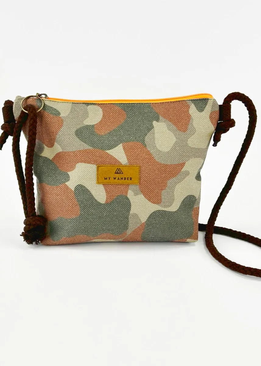 Camo <tc>Toiletry Bag</tc>/Repellent Women's Shoulder Bag