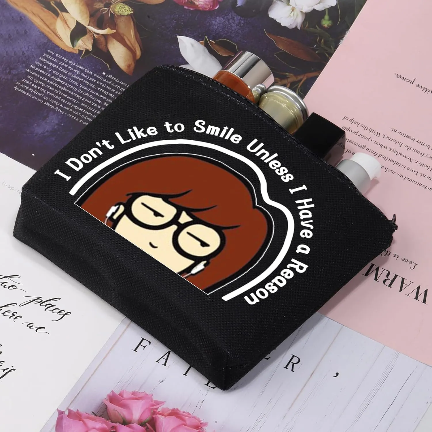 CMNIM Dariia Merchandise Gift Dariia Makeup Bag 90s Tv Show Merch for Fans I Don't Like To Smile Unless I Have a Reason (I Don't Like To Smile Black MB)