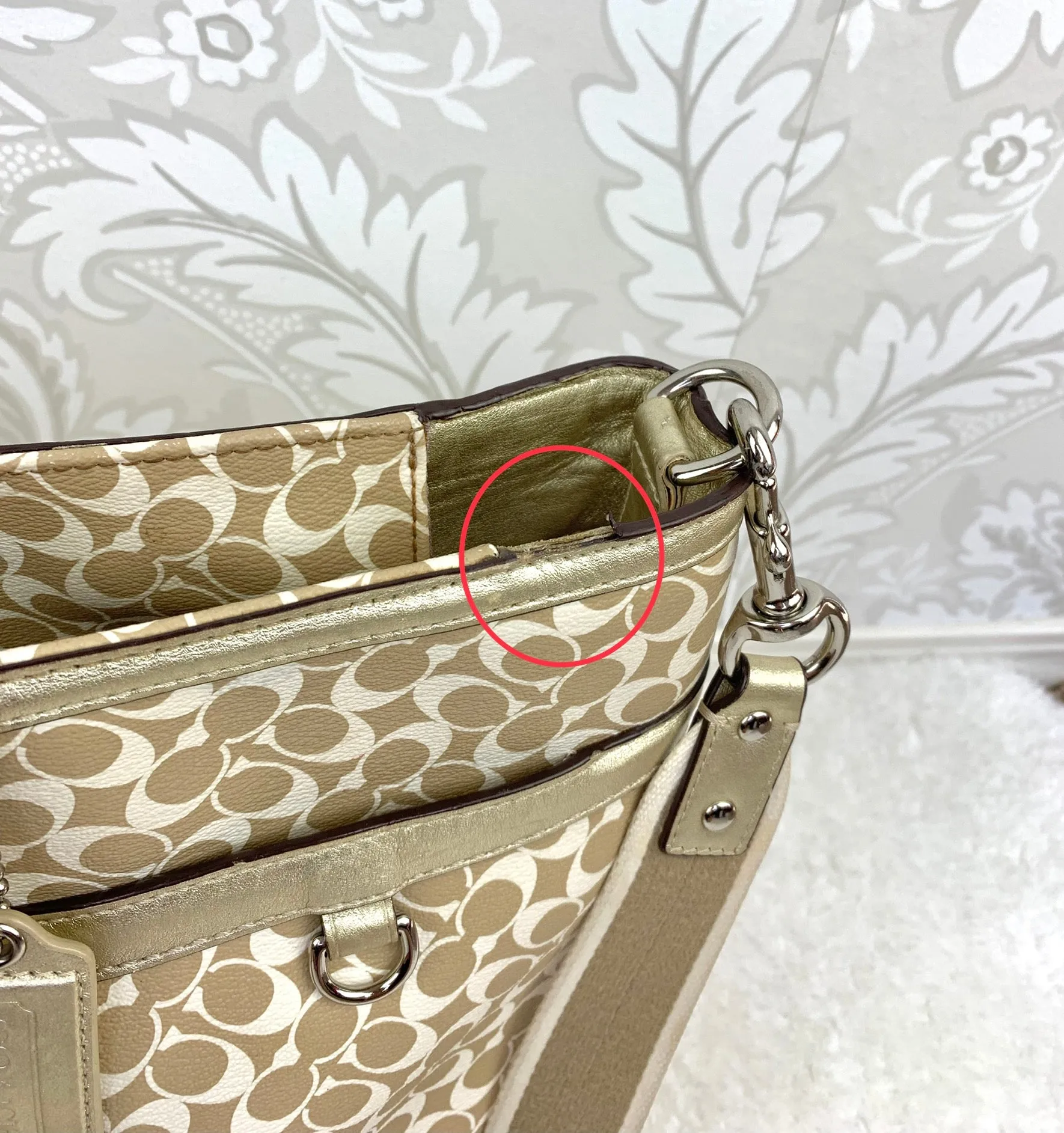 Coach Chelsea Heritage Stripe Signature Tote