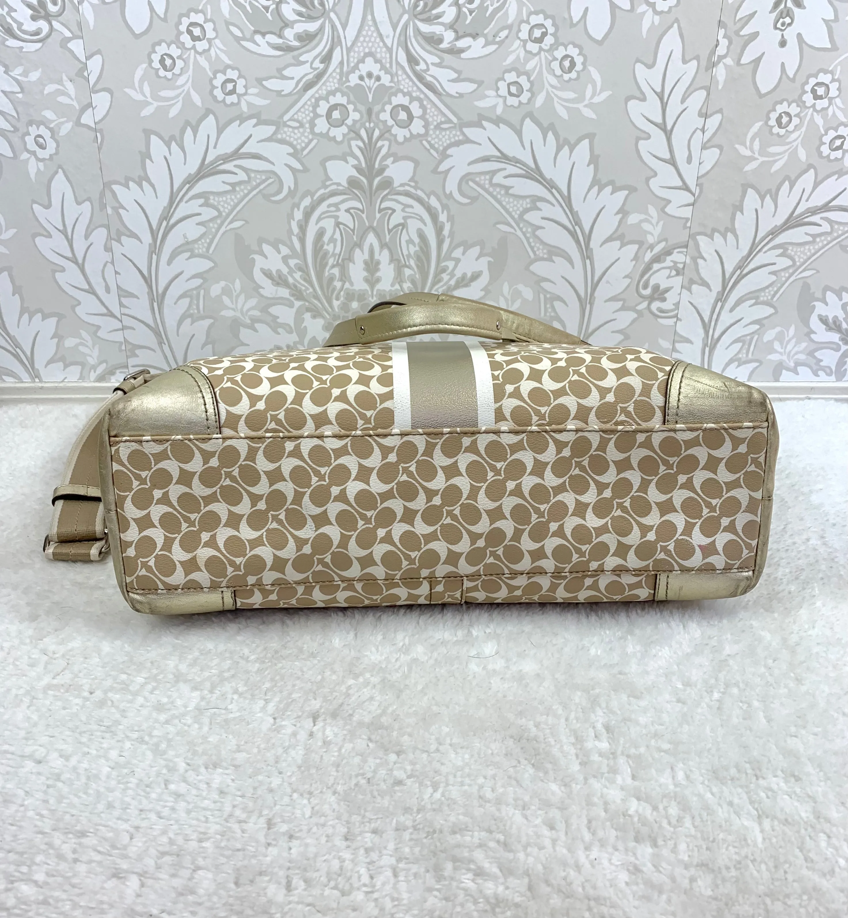 Coach Chelsea Heritage Stripe Signature Tote