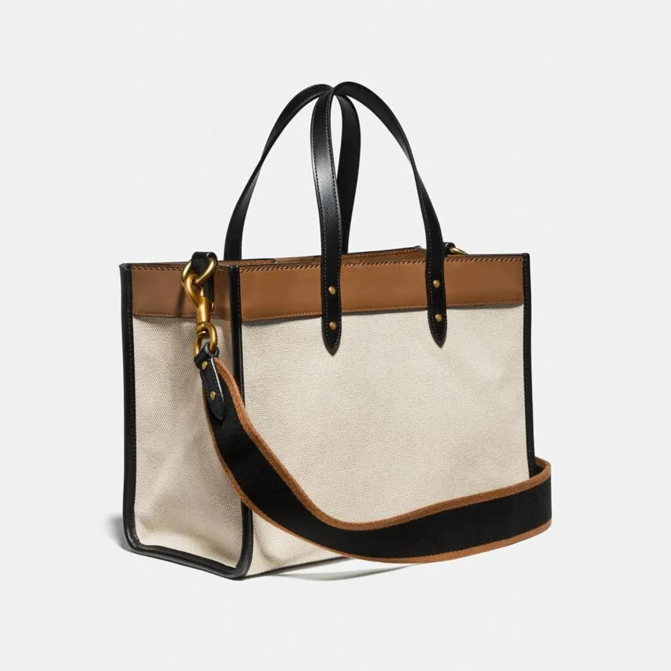 C.O.A.C.H Field Tote 30 With Coach Badge