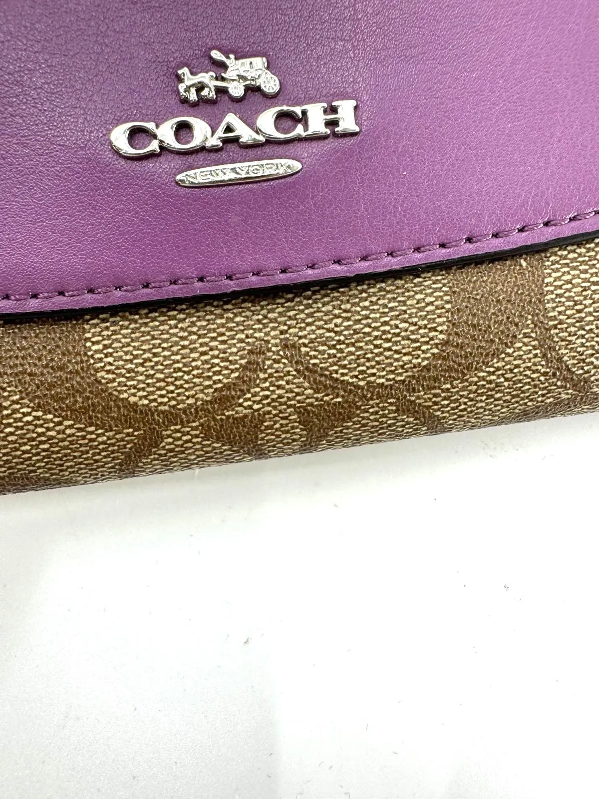 COACH SLIM SIGNATURE LOGO ENVELOPE WALLET
