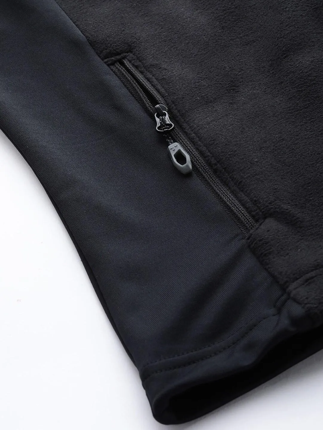 Columbia Women Black Titan Pass 2.0 II Fleece Jacket