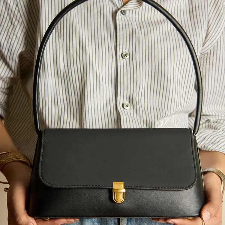 Dazzle By Sarah - Pristine (Black) Cross Body Bags