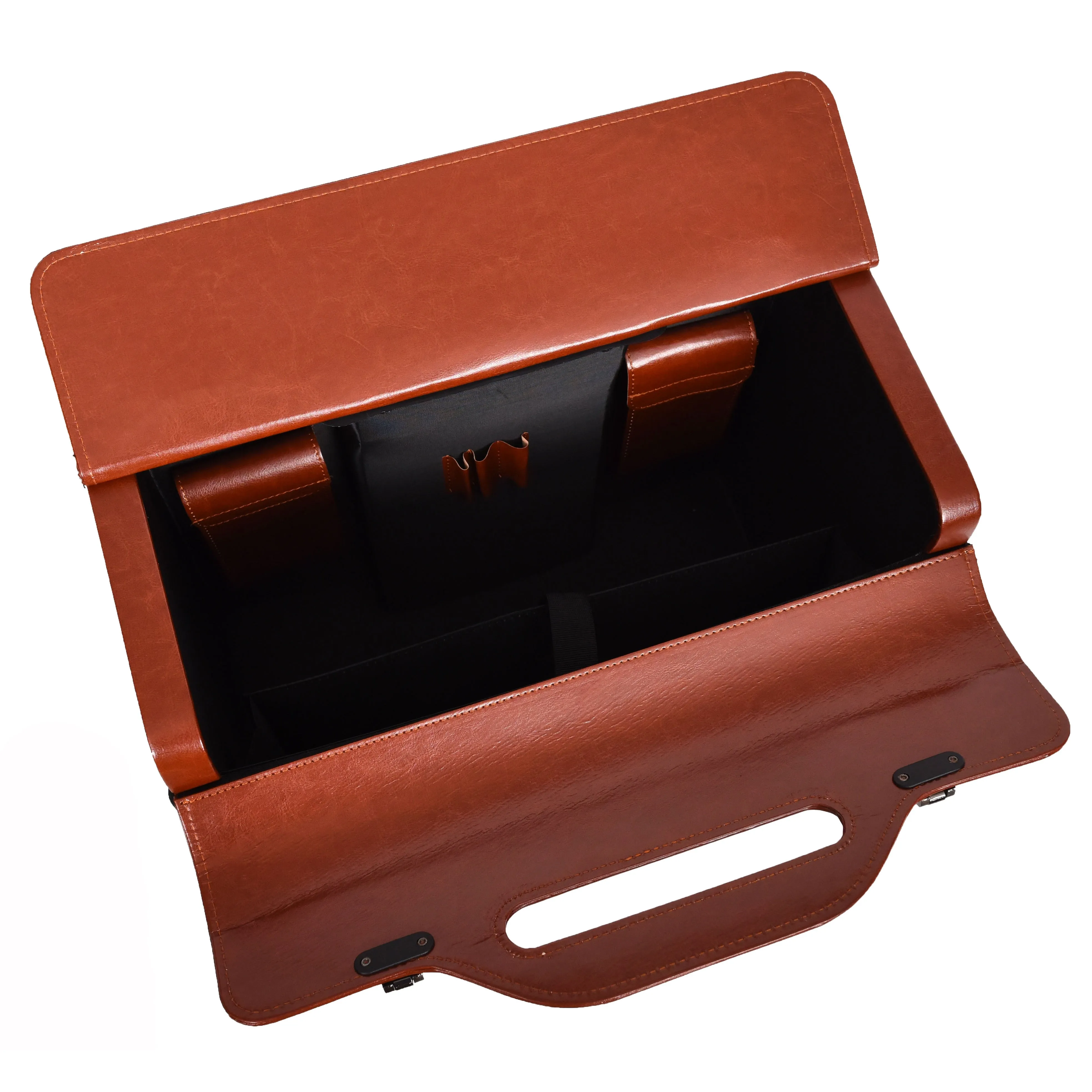 DR695 Four Wheel Pilot Case Faux Leather Cabin Bag Tan