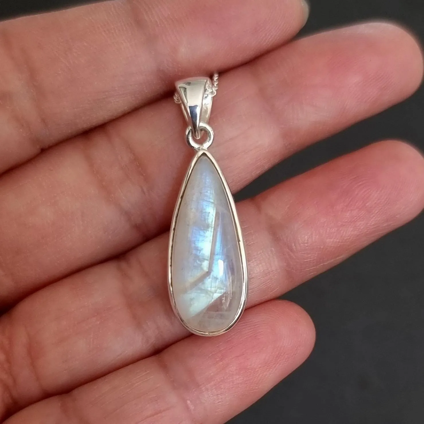 Elegant Teardrop Moonstone 925 Sterling Silver Pendants, MP16