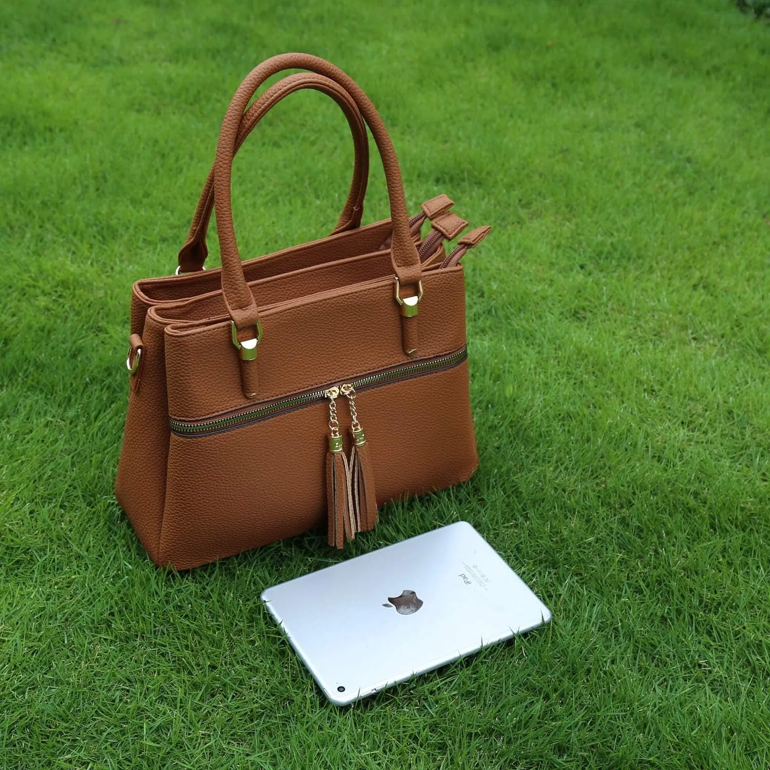 Elegant Women’s Satchel Bag