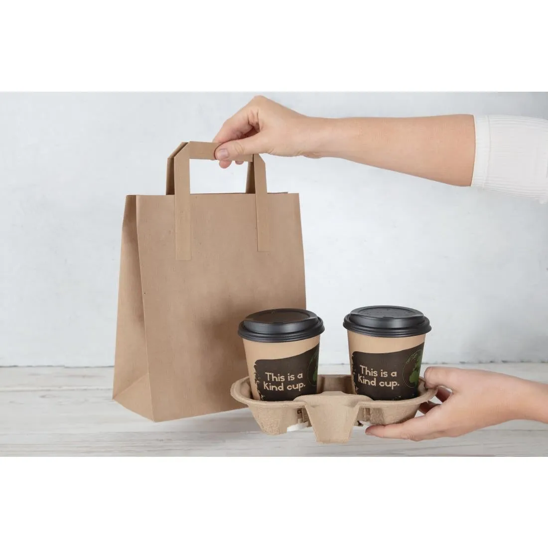 Fiesta Recyclable Brown Paper Carrier Bags Medium (250 Pack)