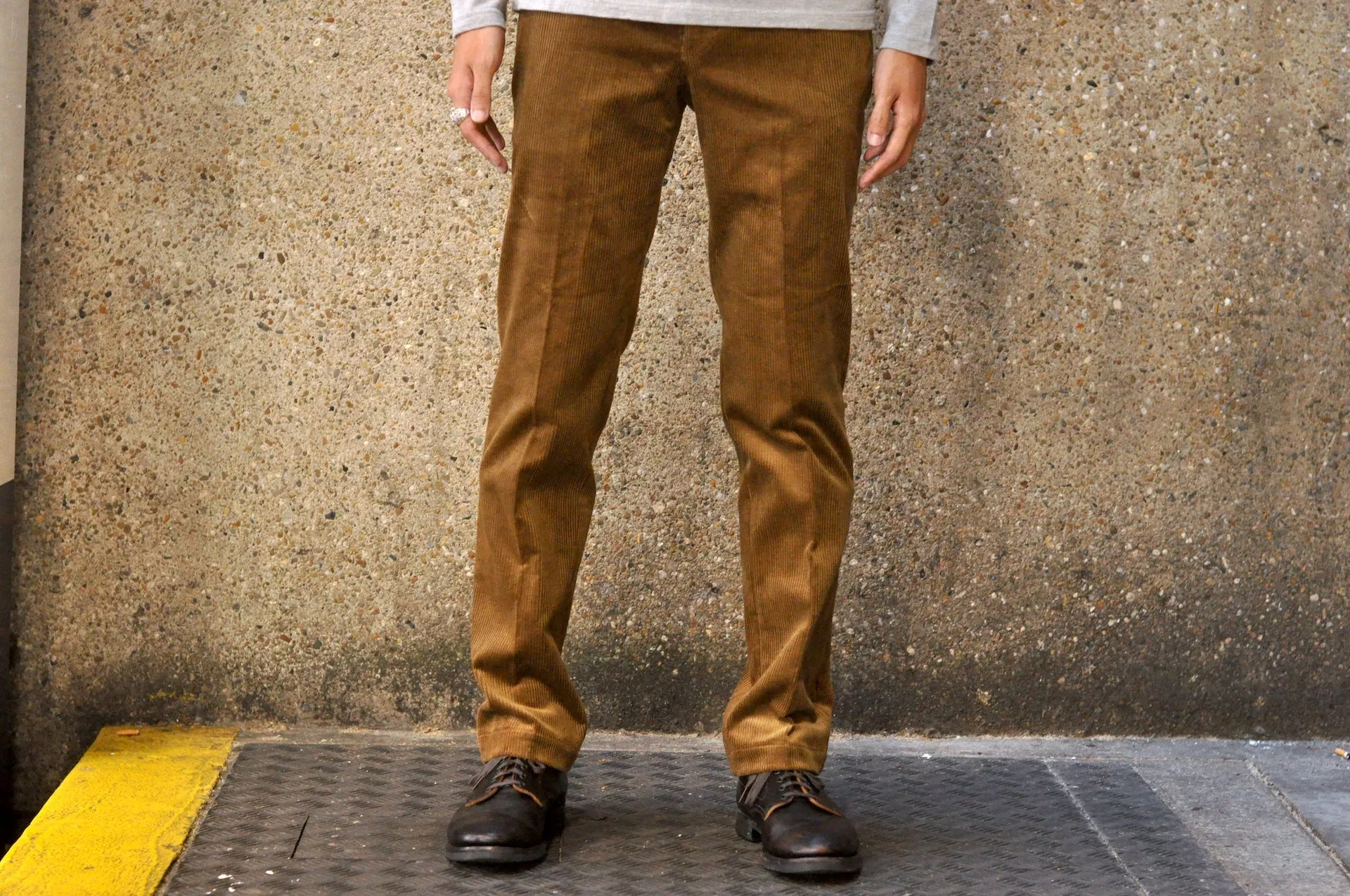 Freewheelers "Skagit" Corduroy Trousers (Camel)