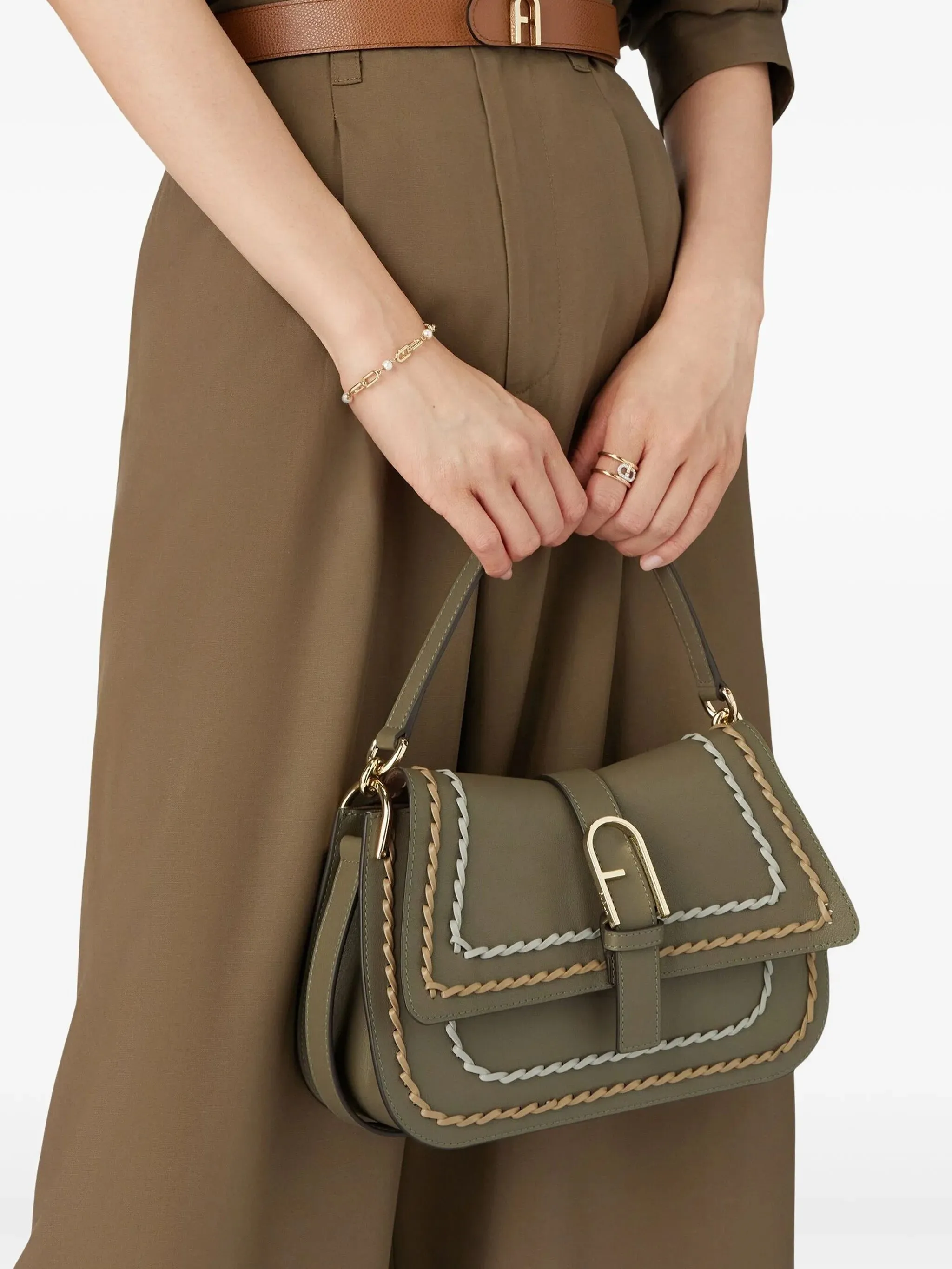 Furla Furla Flow M topphandtag