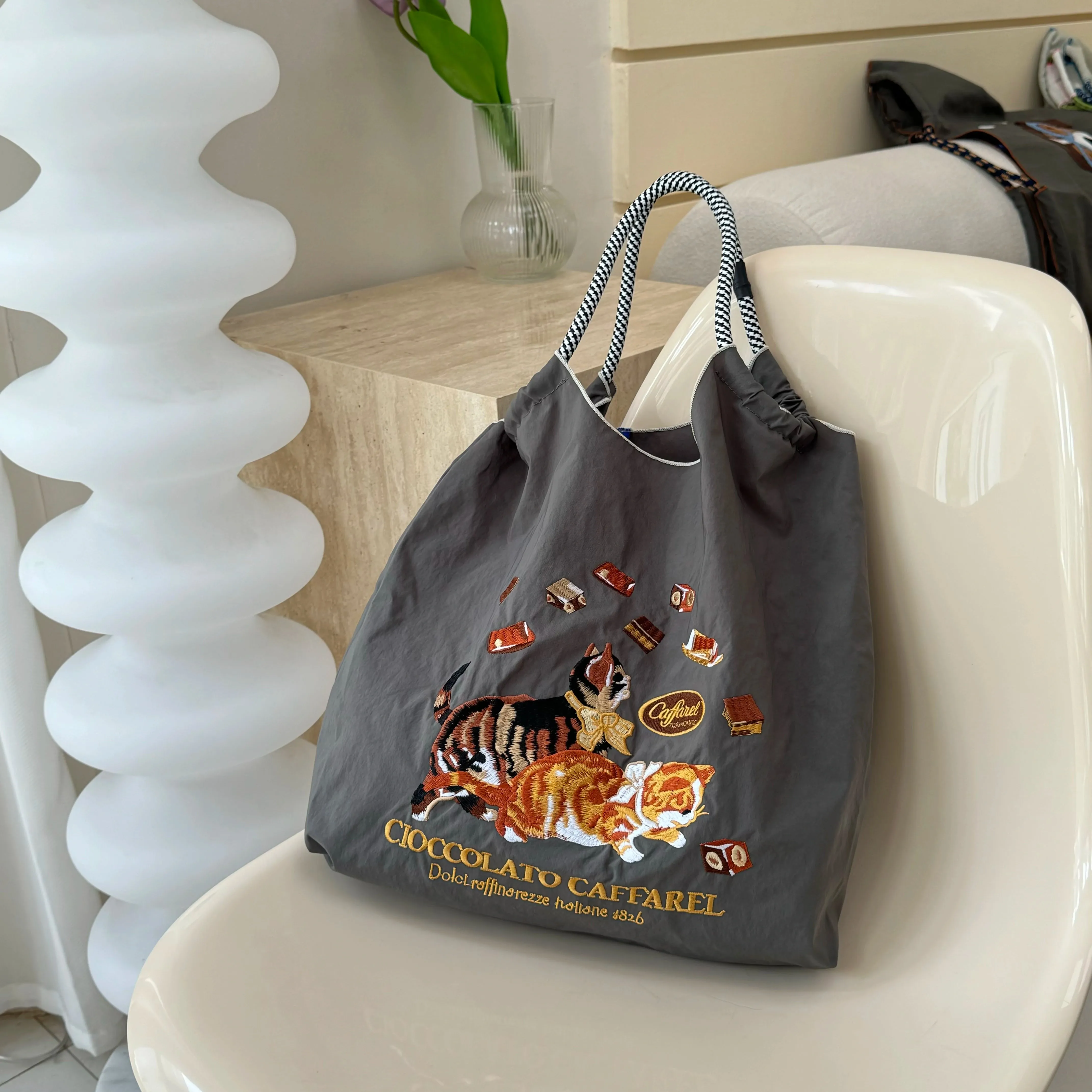 High round Nylon Eco-friendly Bag Crossbody Bag Satchel Embroider