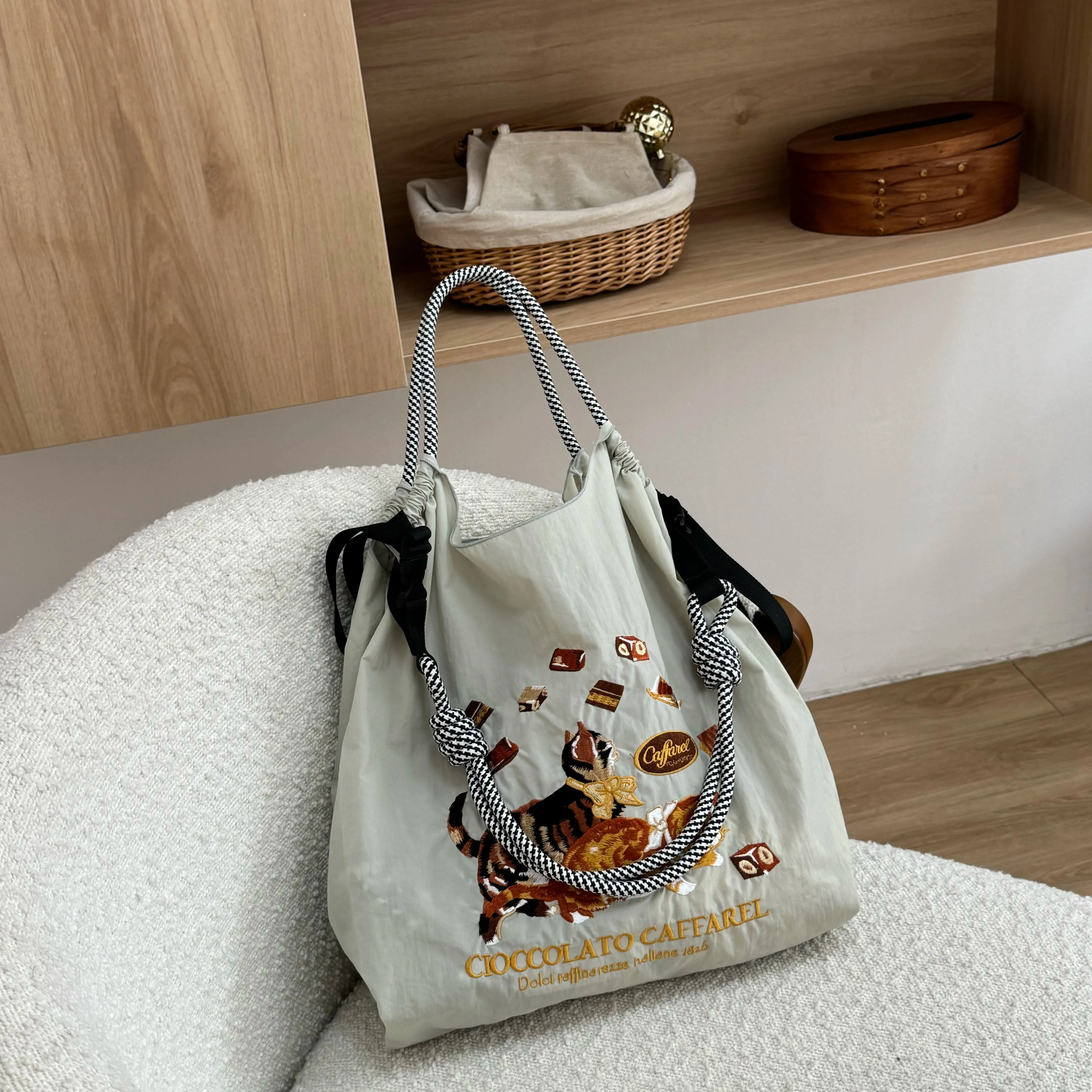 High round Nylon Eco-friendly Bag Crossbody Bag Satchel Embroider