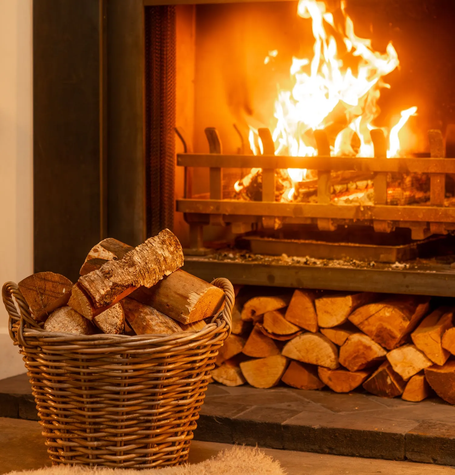 Homefire Kiln Dried Hardwood Logs - Bulk Bag (1m3)
