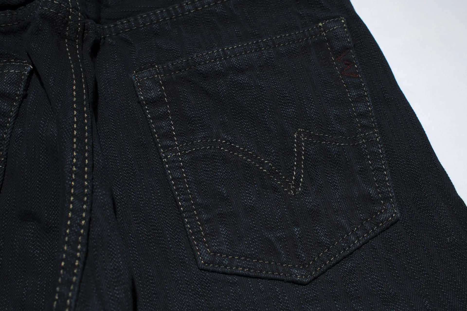 Iron Heart 16oz 777S-SLBod 'Black-Overdyed' Denim (Super Slim Tapered Fit)