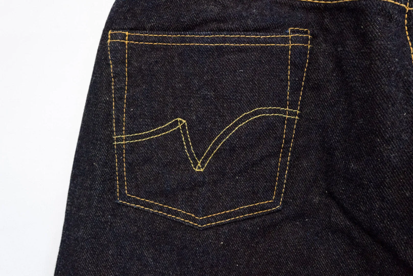 Iron Heart 19oz 555S-19L Denim (Slim Tapered Fit)