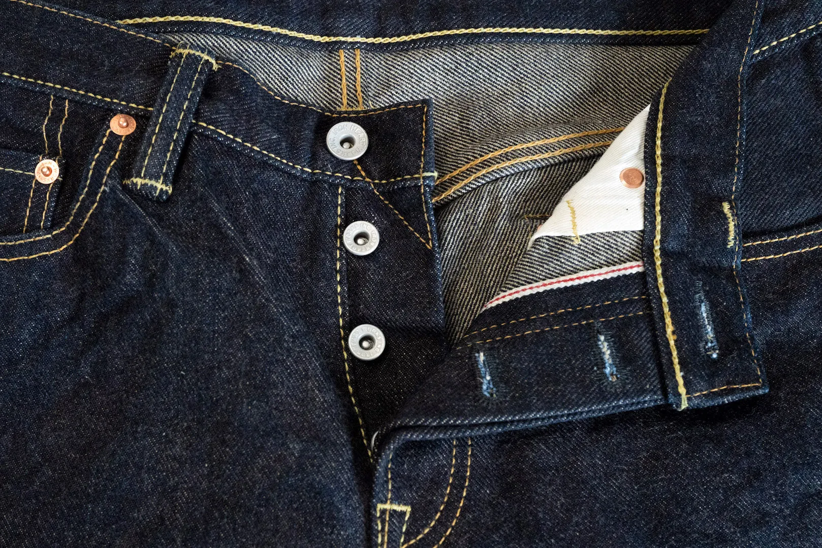 Iron Heart 19oz 555S-19L Denim (Slim Tapered Fit)