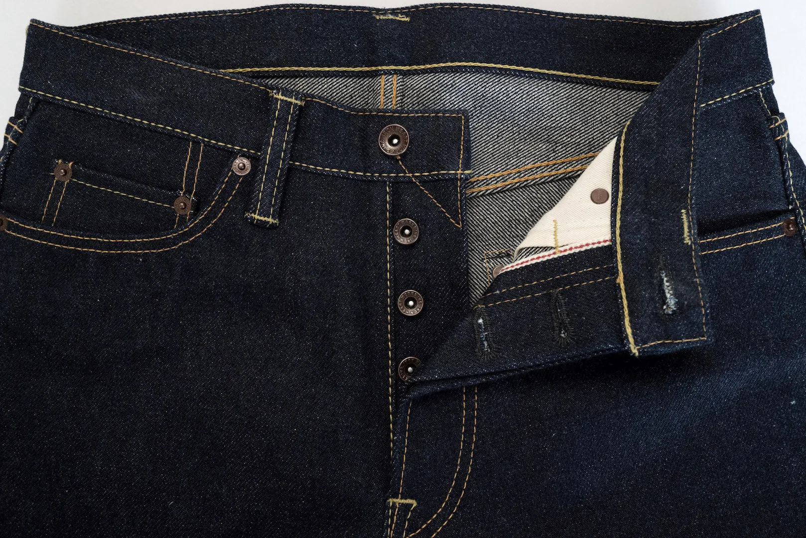 Iron Heart 777S-UHR 21/23oz Denim (Super Slim Tapered Fit)