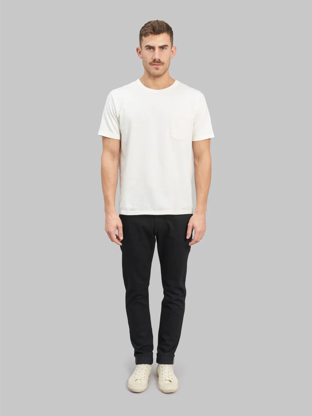 Japan Blue J214 14oz US Cotton Circle Tapered Black Jeans