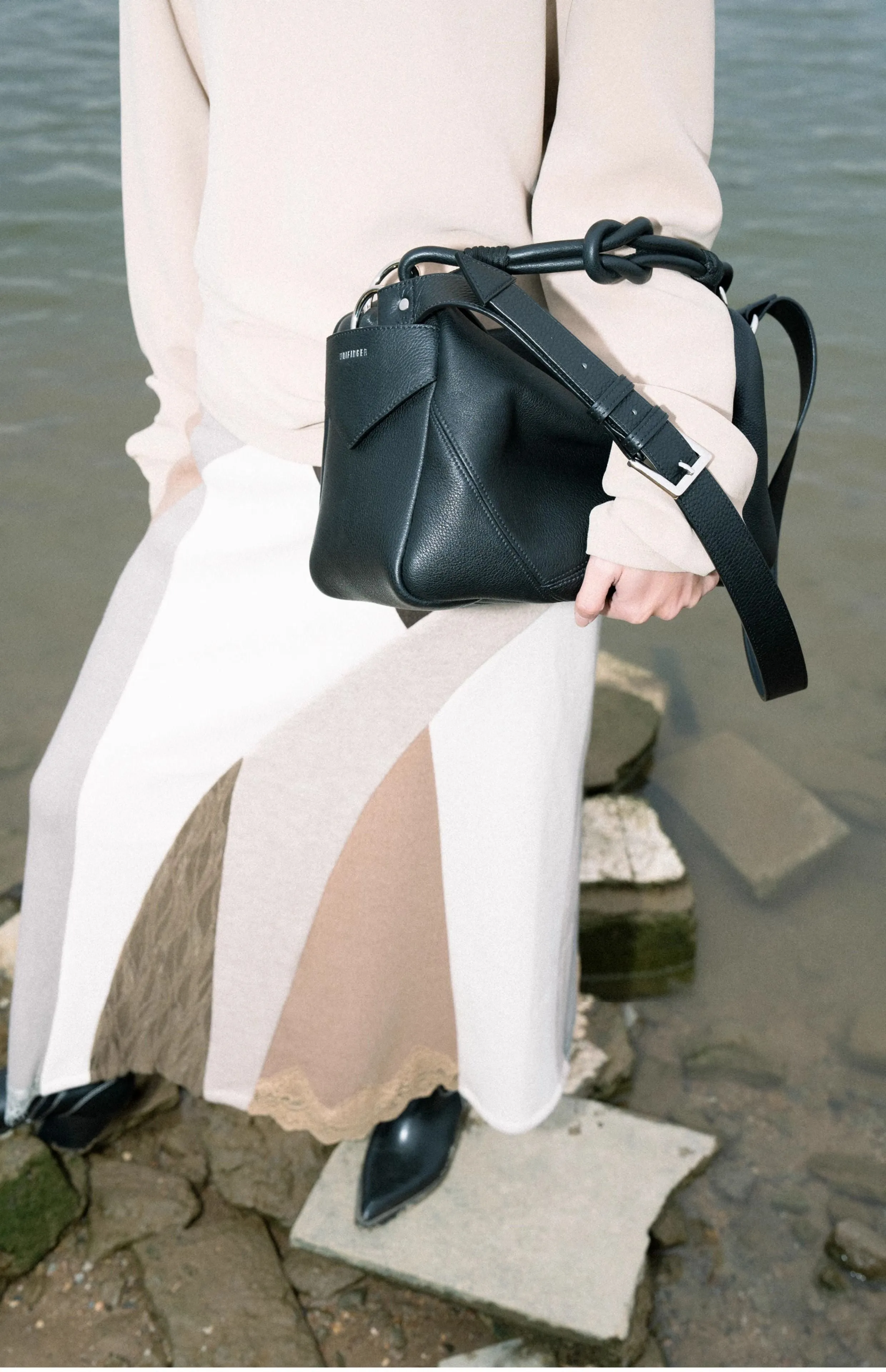 Knot Handle Leather Handbag