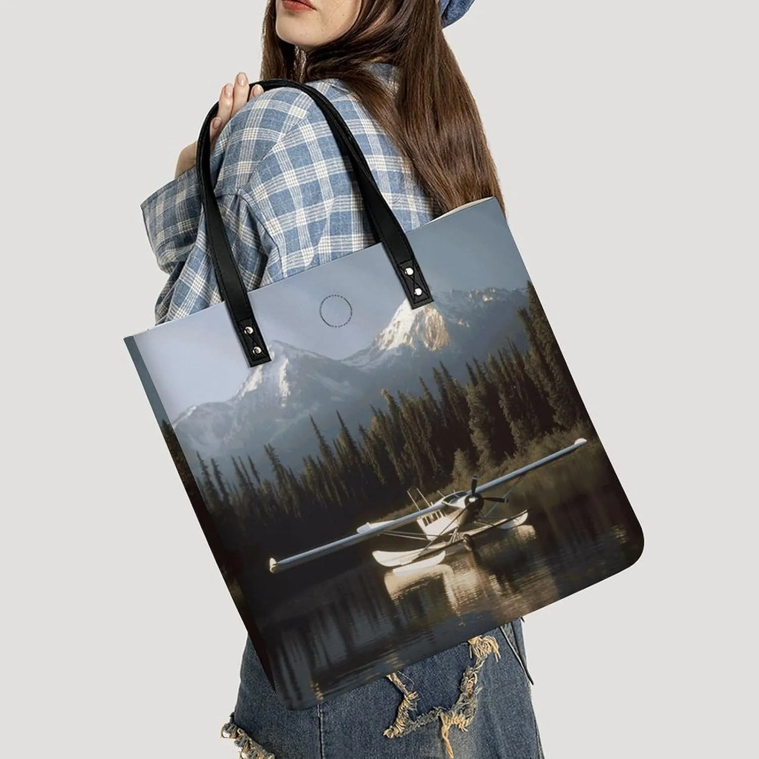 Leather Handbag for Women Tote Bag with Magnetic Buckle Cute Snowboard Snowman Crossbody Bag Shoulder Bag