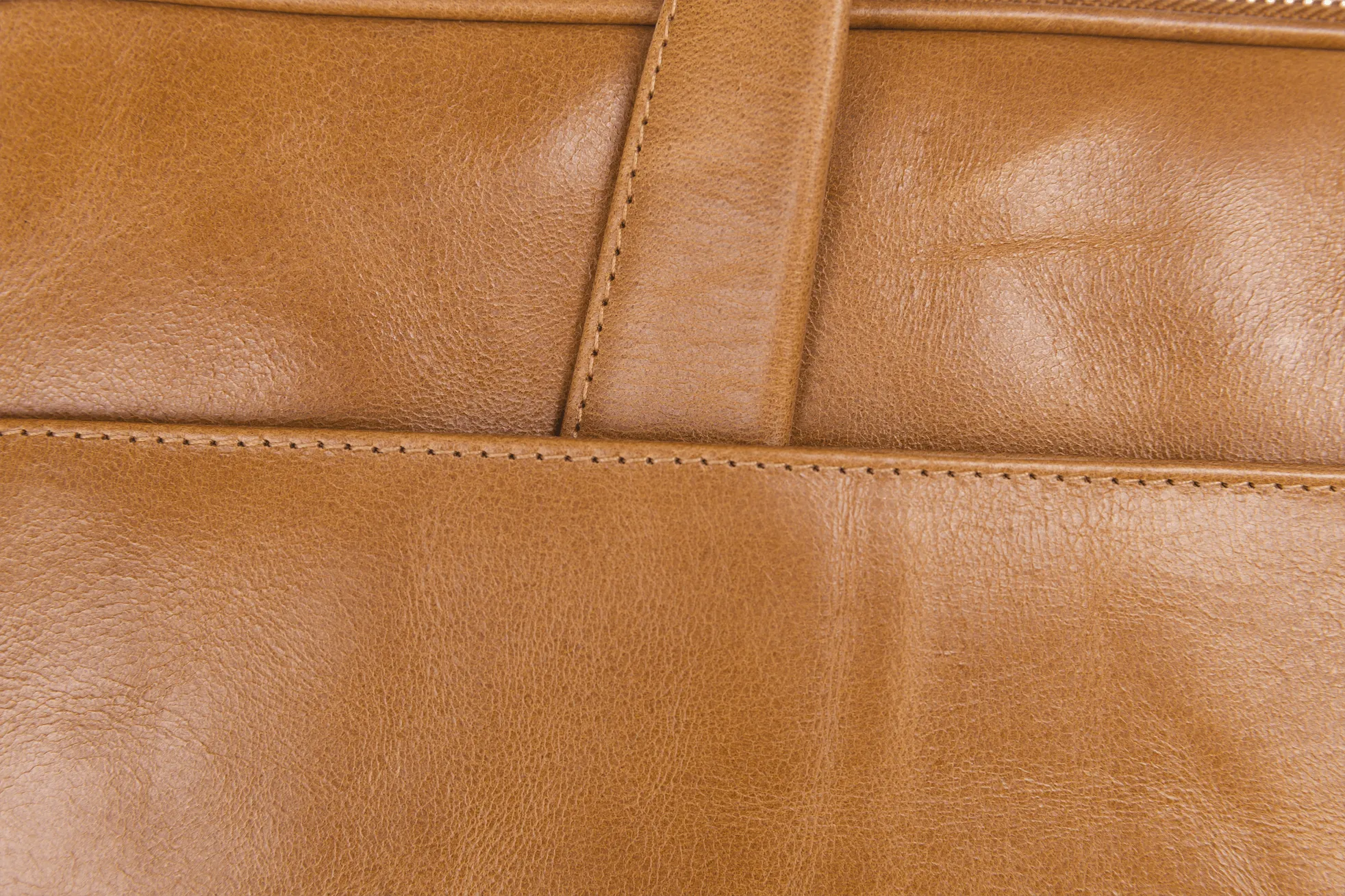 Leather Laptopcase Silkeborg for PC & MacBooks up to 15"- Tan