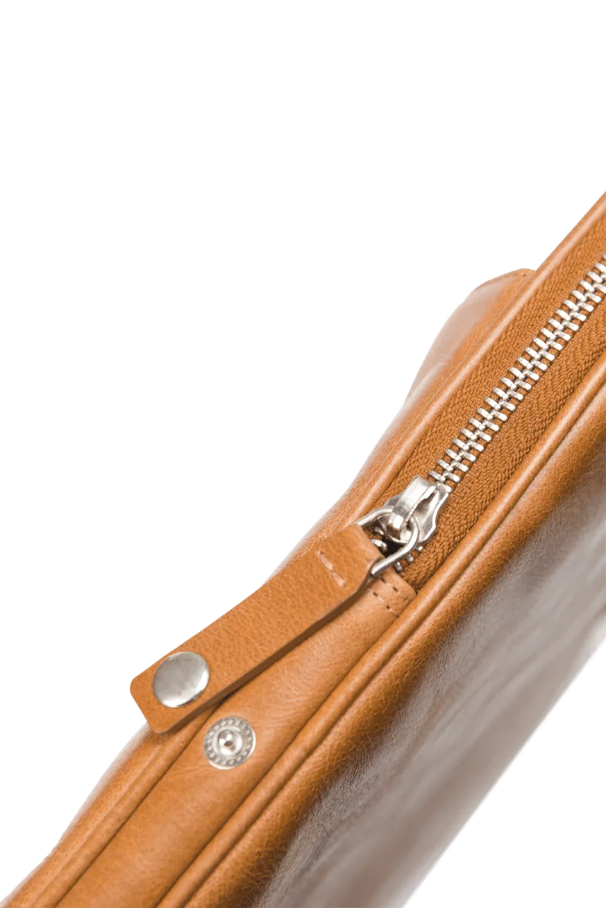 Leather Laptopcase Silkeborg for PC & MacBooks up to 15"- Tan