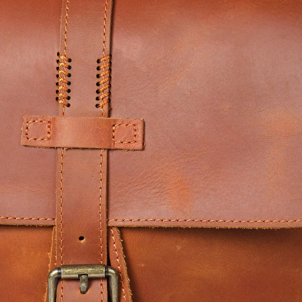 Ledertasche für Laptops | ARYN