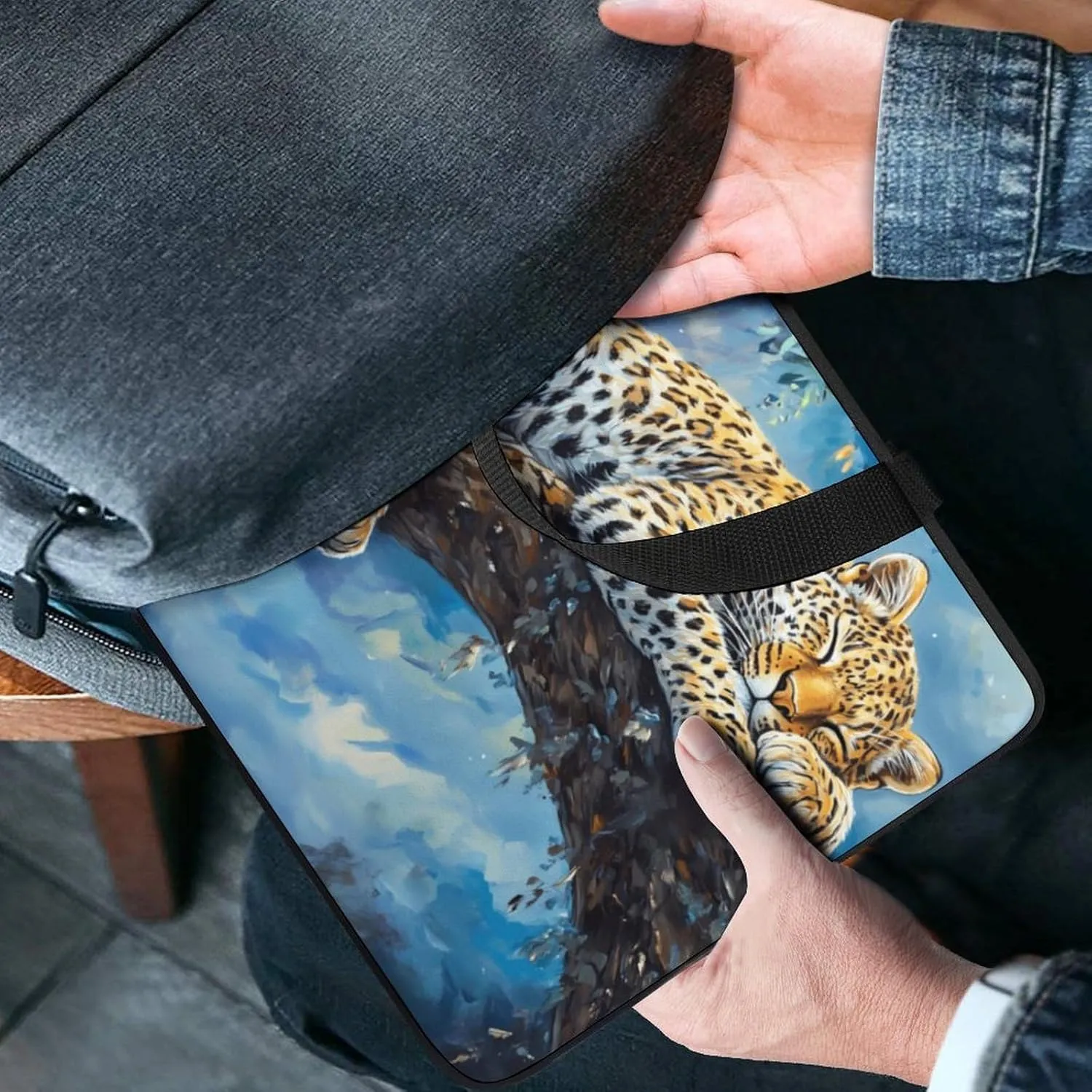 Leopard Sleeping On Tree Branch Laptop Sleeve Portable Waterproof Computer Bag Pouch Handbag Protective Sleeve