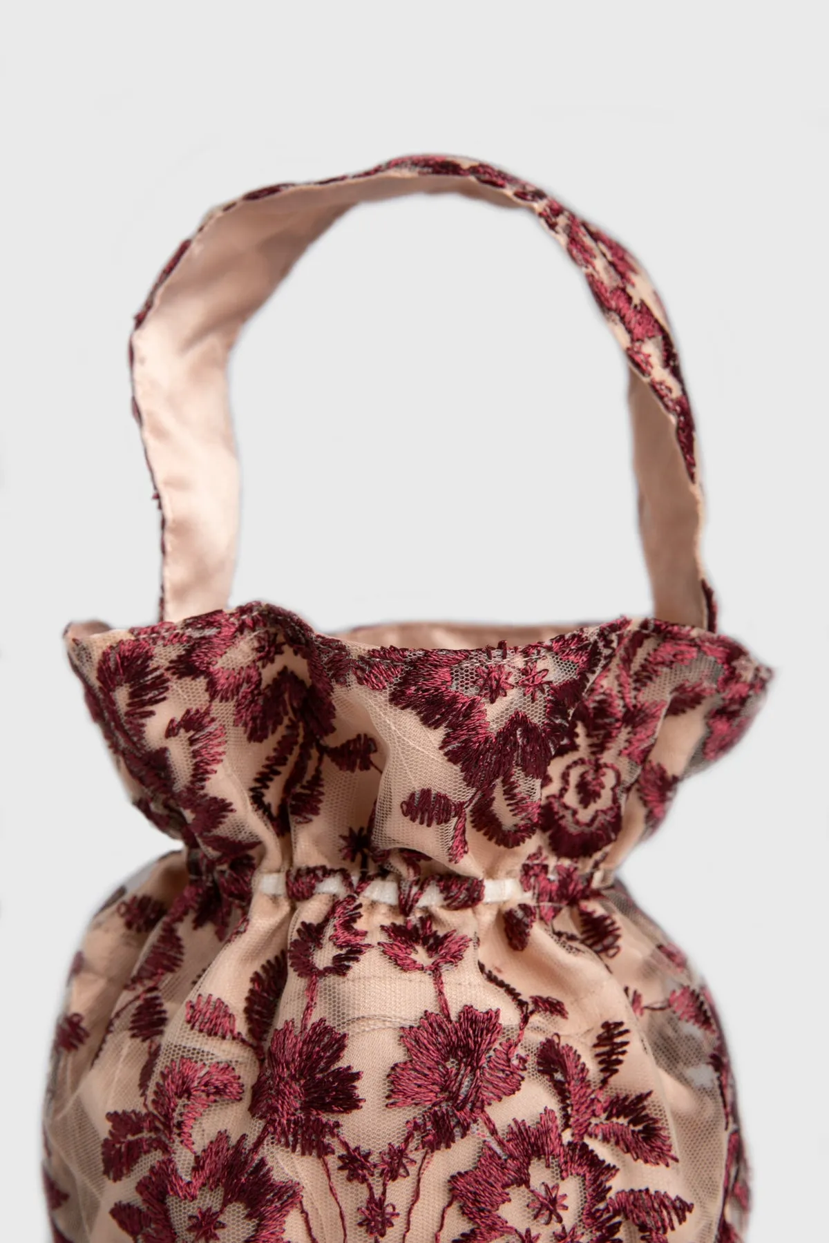 Little Pouch Bag in Maroon