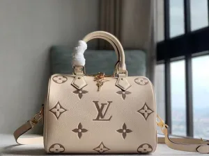 LOV - Fashionupstore - 538