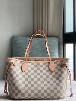 LOV - Fashionupstore - 685