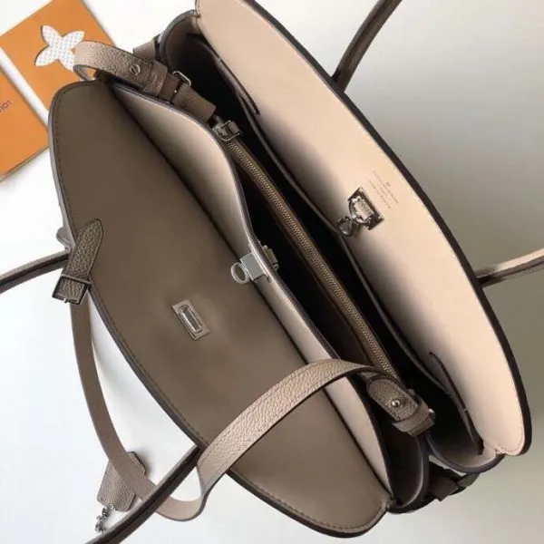 LOV2 Bags - Fashion Bags  1009