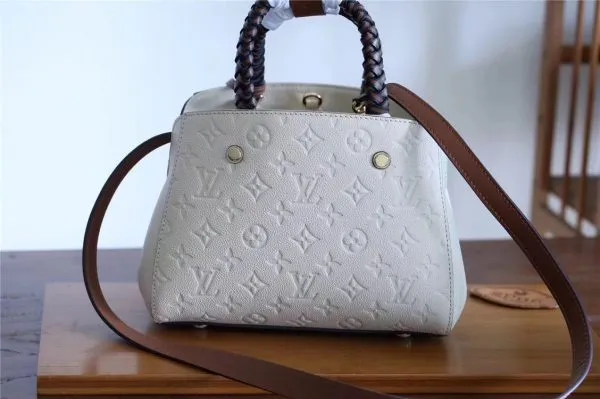 LOV2 Bags - Fashion Bags  1026