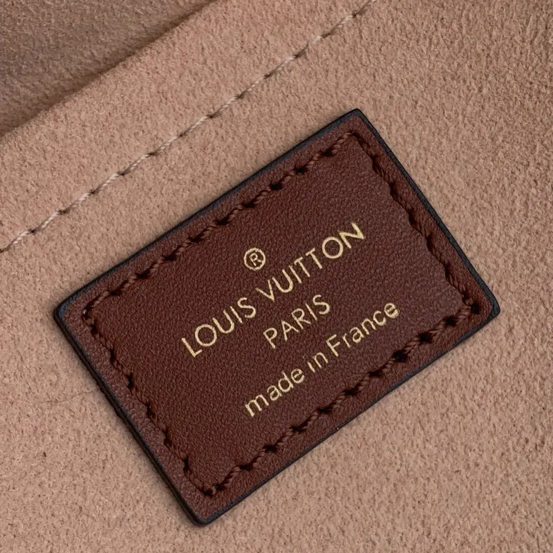 LOV2 Bags - Fashion Bags  1031