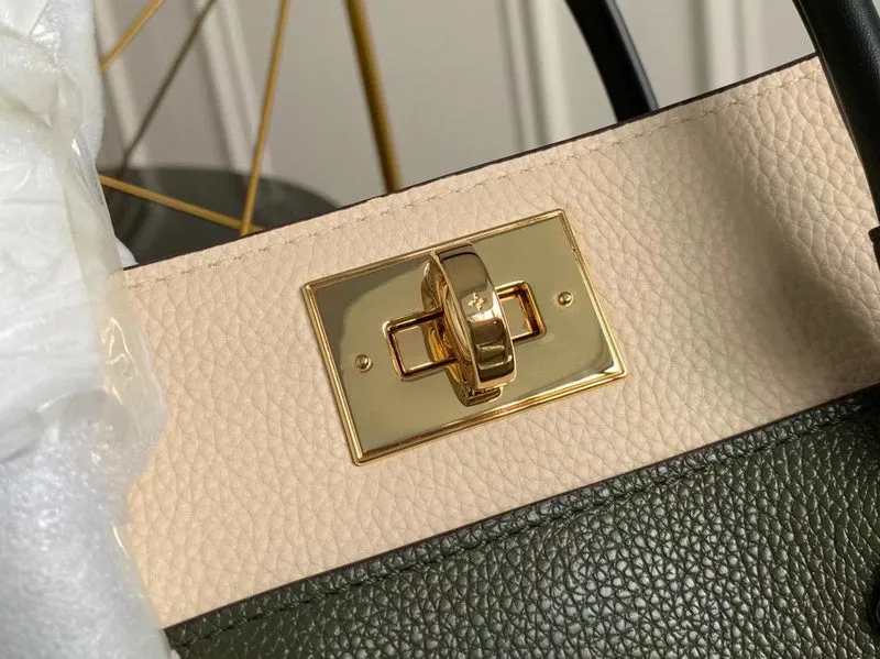 LOV2 Bags - Fashion Bags  1032