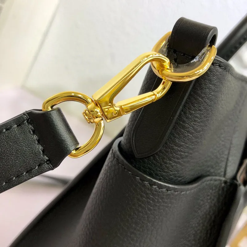 LOV2 Bags - Fashion Bags  1036