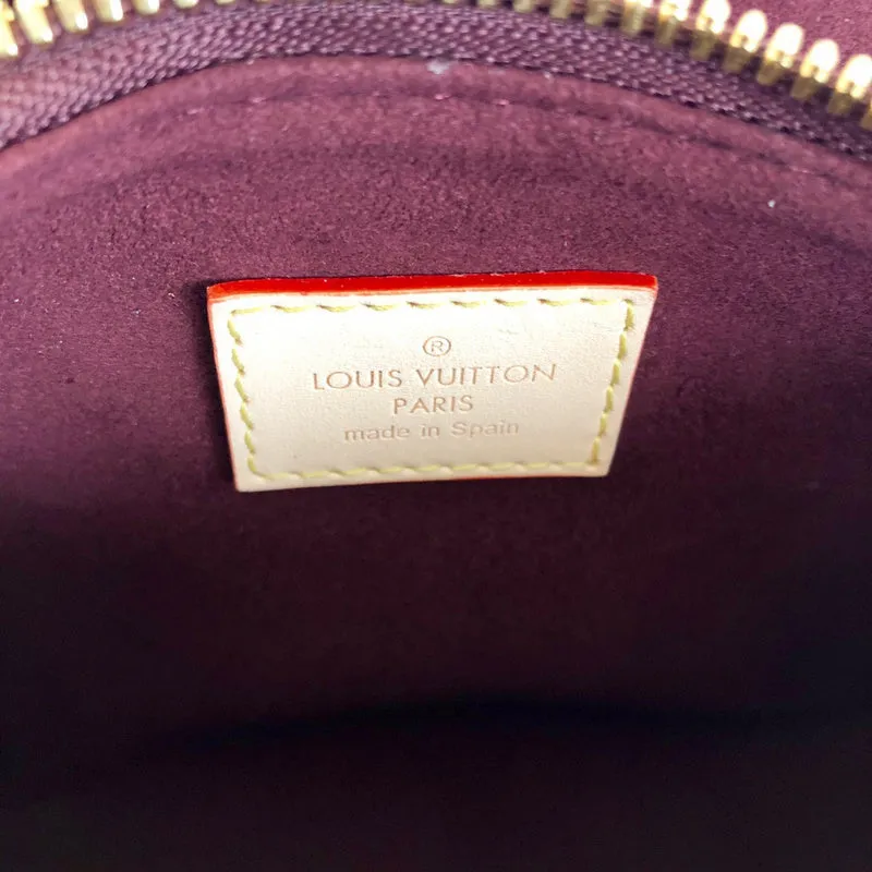 LOV2 Bags - Fashion Bags  1066