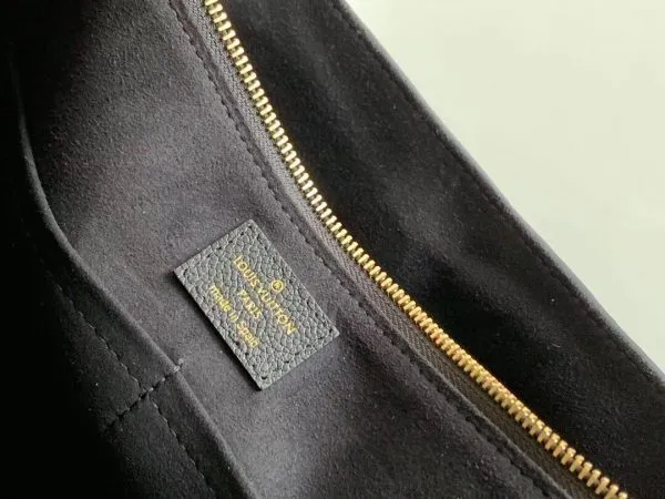 LOV2 Bags - Fashion Bags  1074