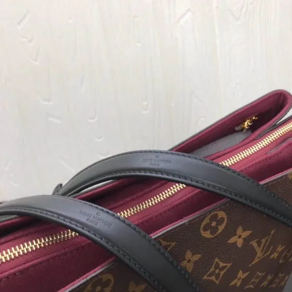 LOV2 Bags - Fashion Bags  1075