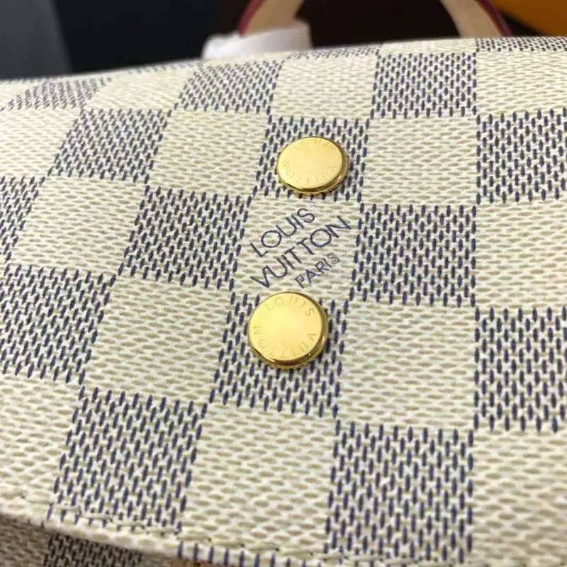LOV2 Bags - Fashion Bags  1096