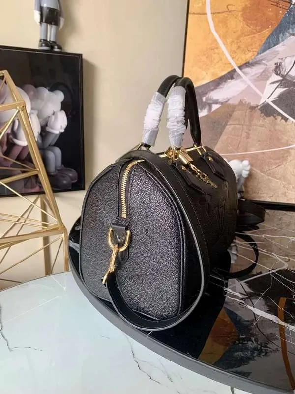 LOV2 Bags - Fashion Bags  1103
