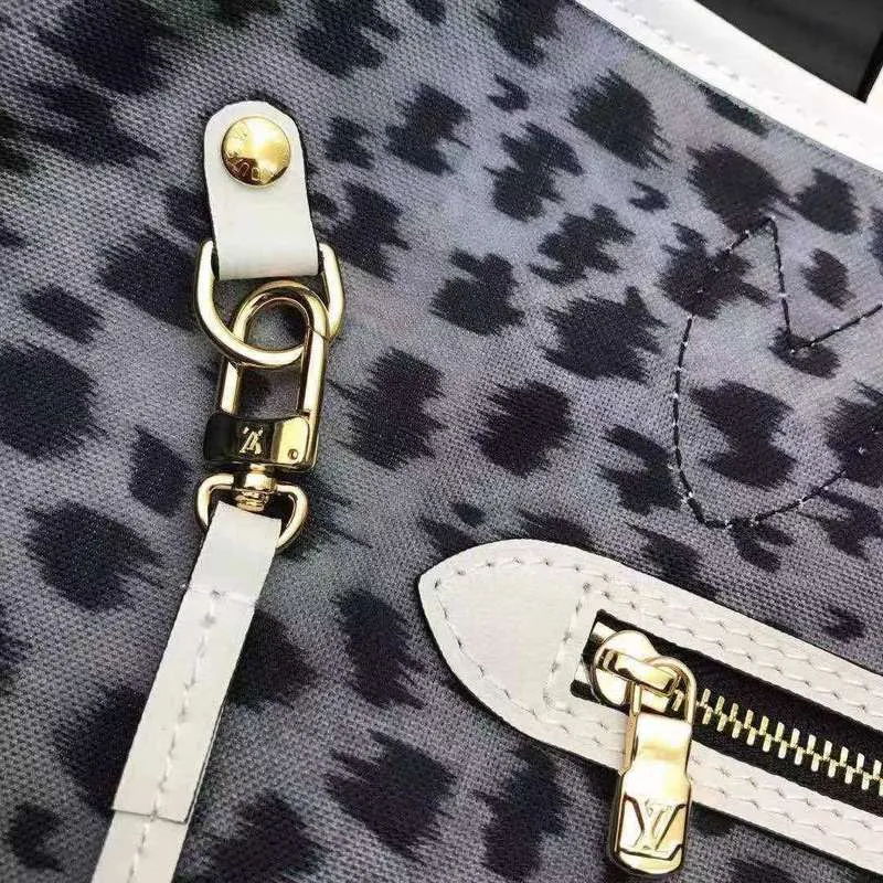 LOV2 Bags - Fashion Bags  1114