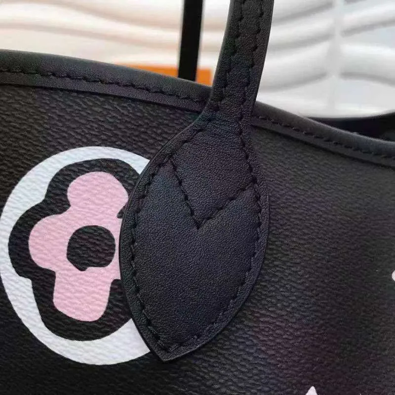 LOV2 Bags - Fashion Bags  1116